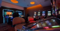 Какво е match play казино, холивудски казино амфитеатрални апартаменти